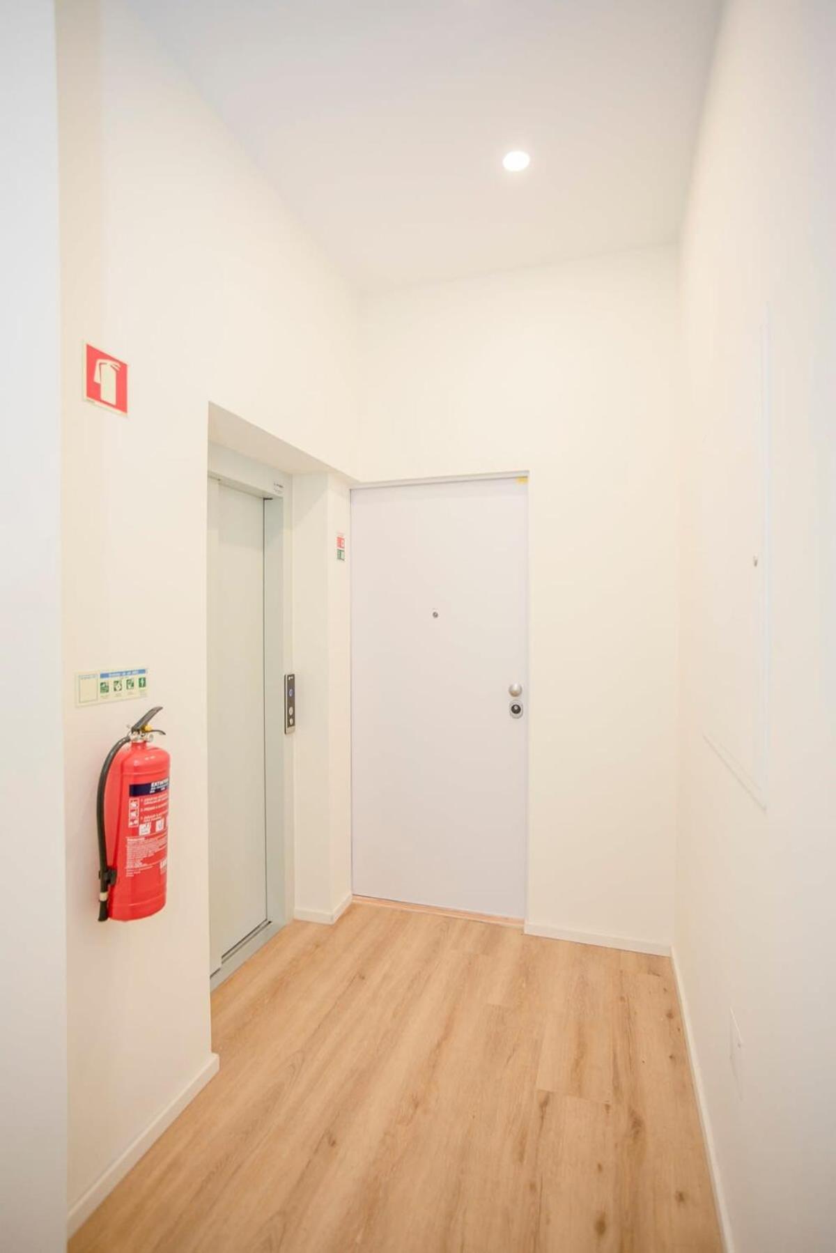 Liiiving In Porto - Sweet Sunlight Apartment Bagian luar foto