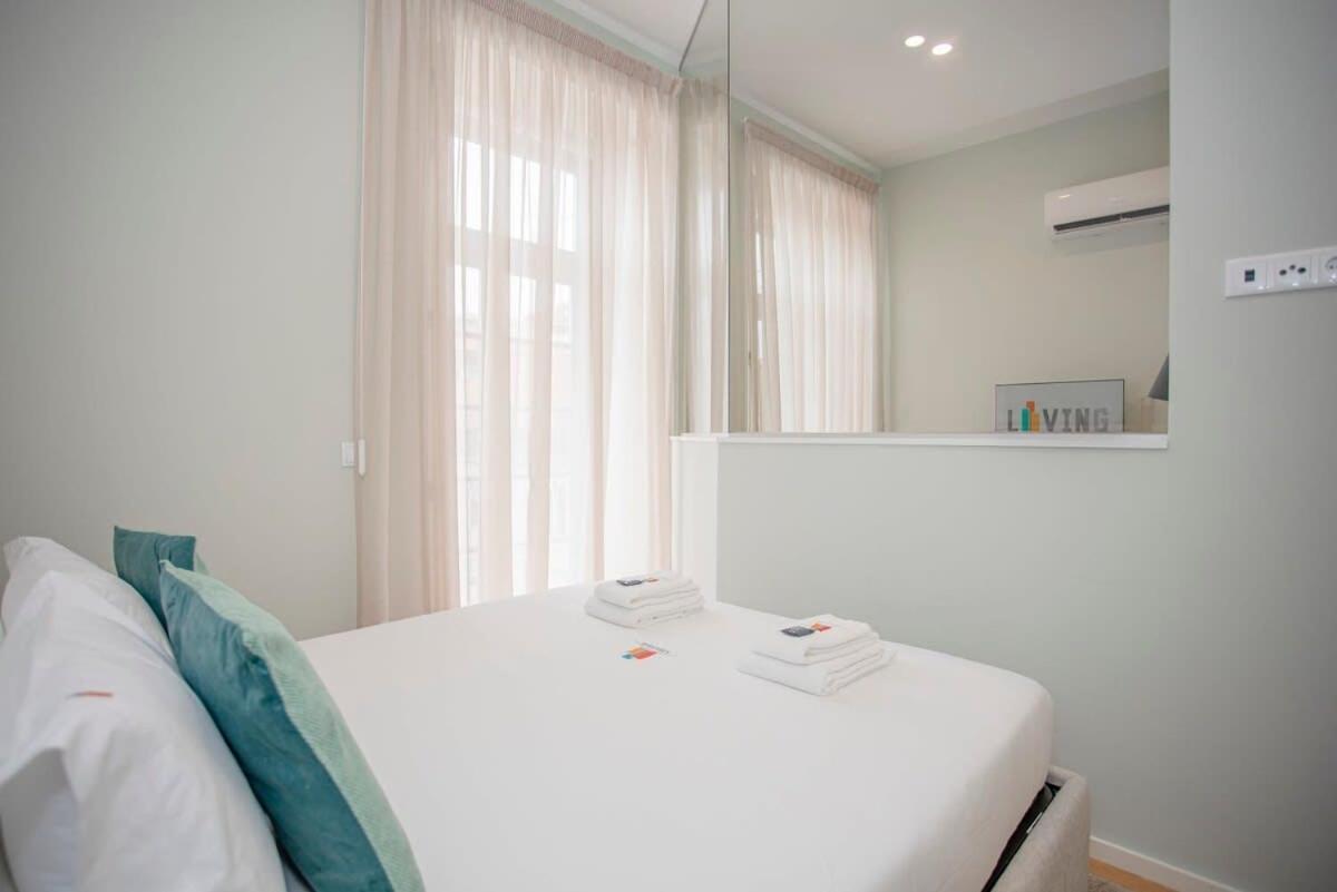 Liiiving In Porto - Sweet Sunlight Apartment Bagian luar foto